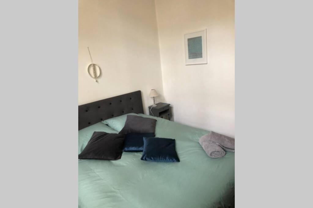 Uzes A Pied, Appartement Dans Cadre D'Exception المظهر الخارجي الصورة