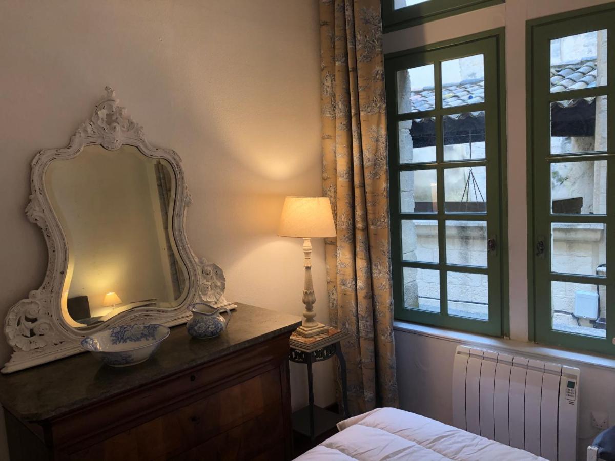 Uzes A Pied, Appartement Dans Cadre D'Exception المظهر الخارجي الصورة